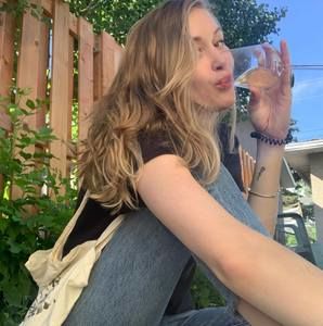 Meet your Posher, Mackenzie